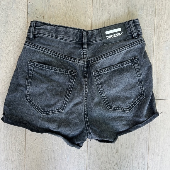 Dr. Denim Nora Shorts size 25 - Picture 2 of 3